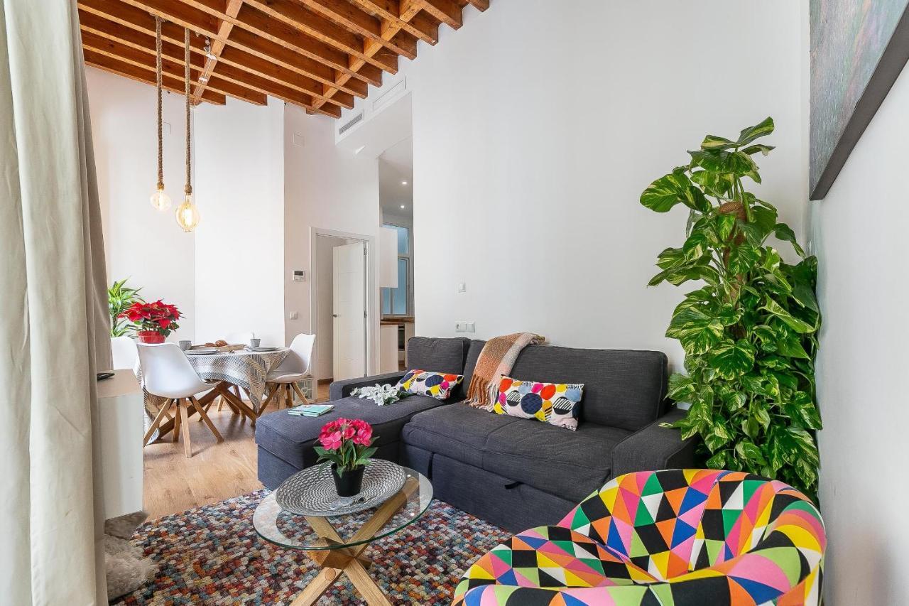 Deluxe Larios Malaga Center Apartment Екстер'єр фото