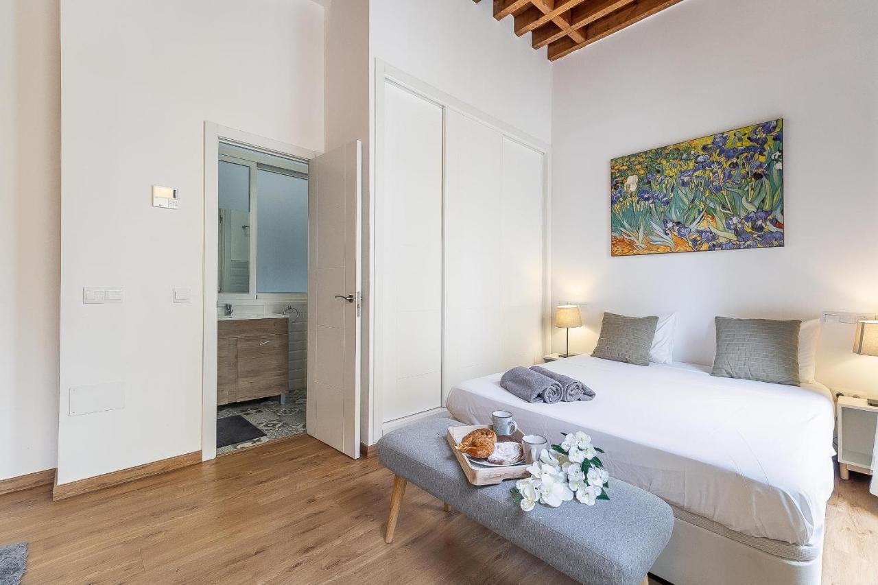 Deluxe Larios Malaga Center Apartment Екстер'єр фото