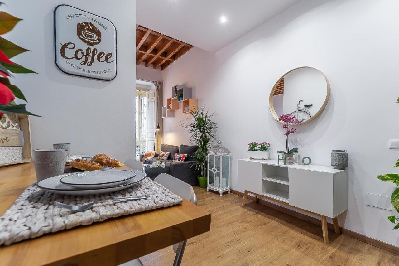 Deluxe Larios Malaga Center Apartment Екстер'єр фото