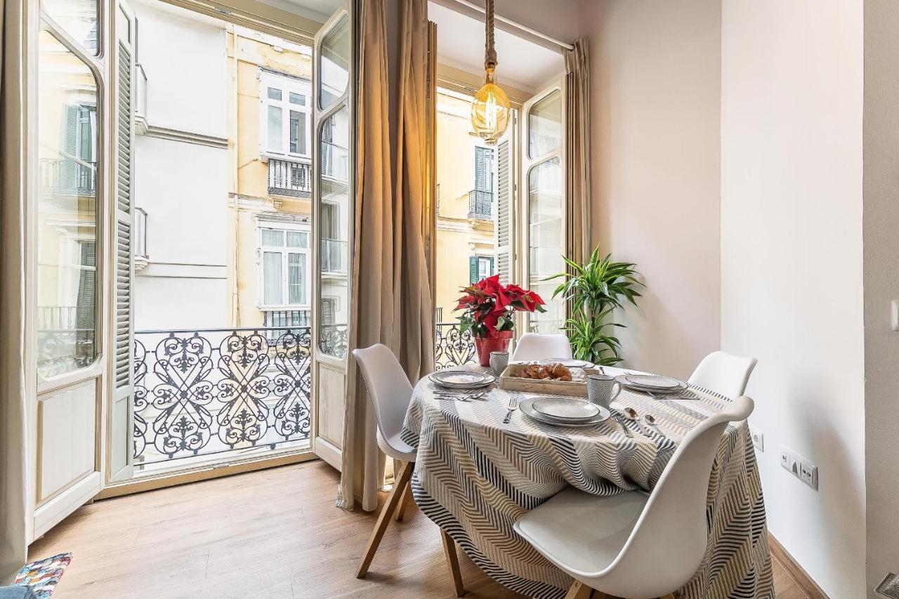 Deluxe Larios Malaga Center Apartment Екстер'єр фото