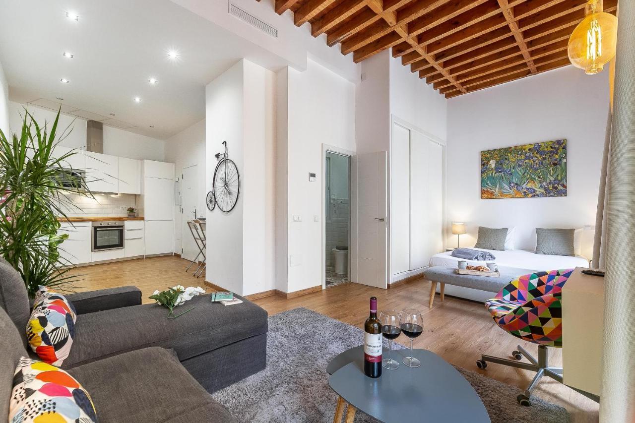 Deluxe Larios Malaga Center Apartment Екстер'єр фото