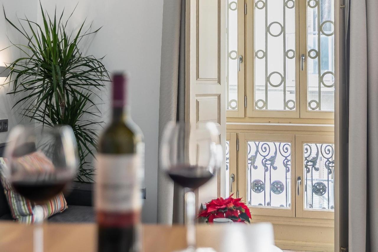 Deluxe Larios Malaga Center Apartment Екстер'єр фото