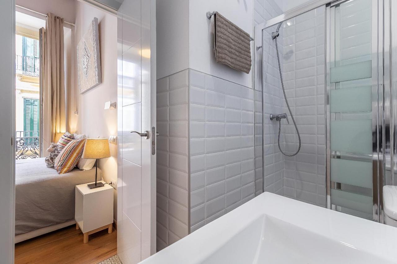 Deluxe Larios Malaga Center Apartment Екстер'єр фото