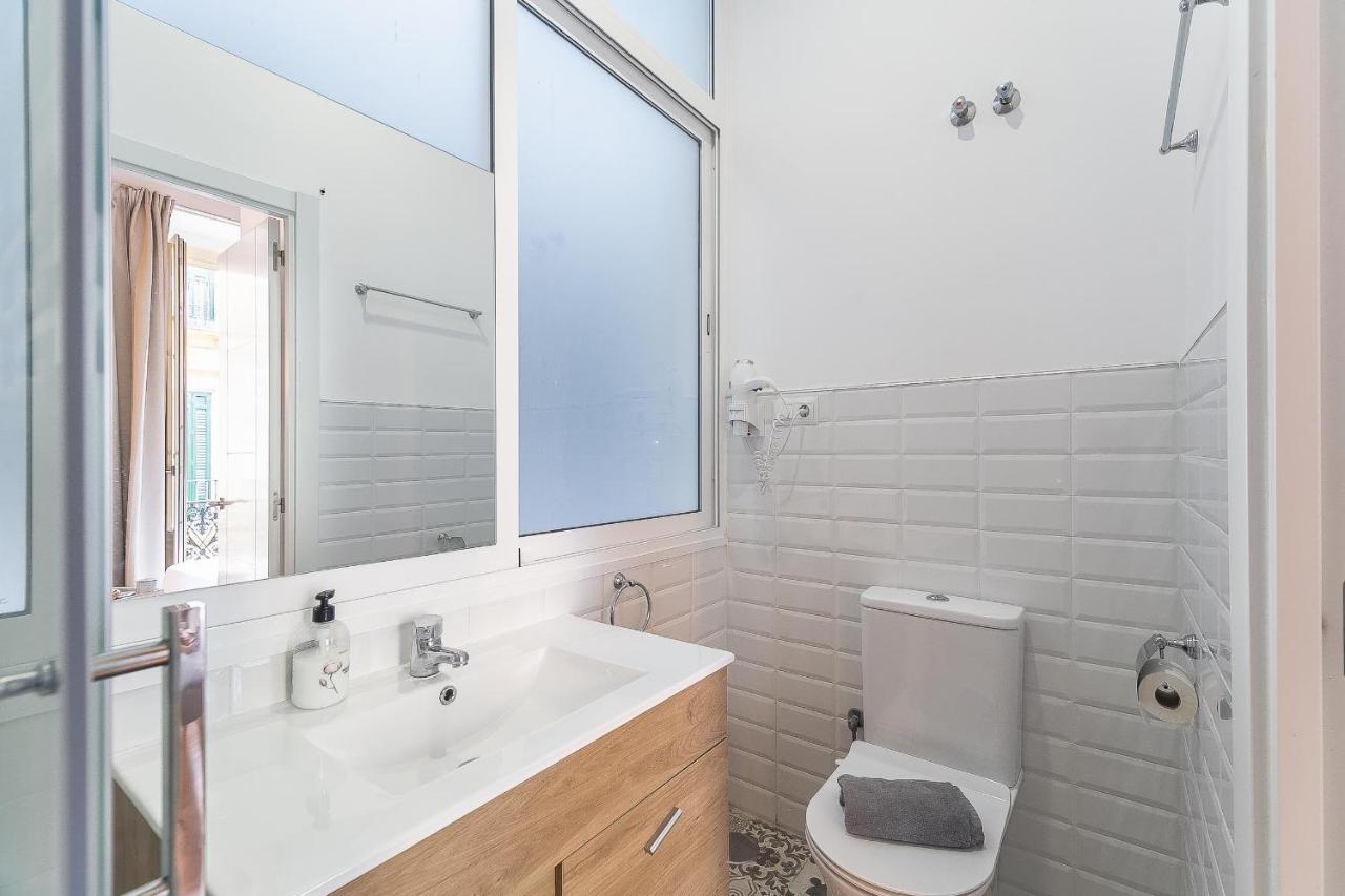 Deluxe Larios Malaga Center Apartment Екстер'єр фото